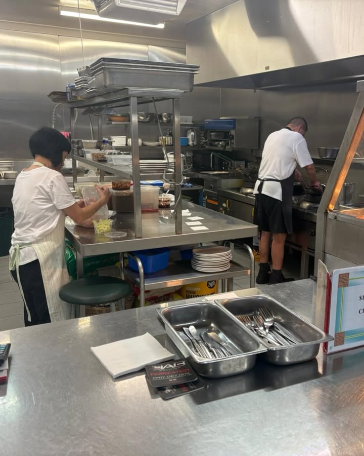 Featured image for “Thanking Jenny and Peter at Leeton Bowls”